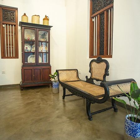 Dhyana Villa アンバランゴダ エクステリア 写真