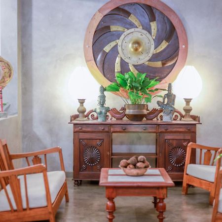 Dhyana Villa アンバランゴダ エクステリア 写真