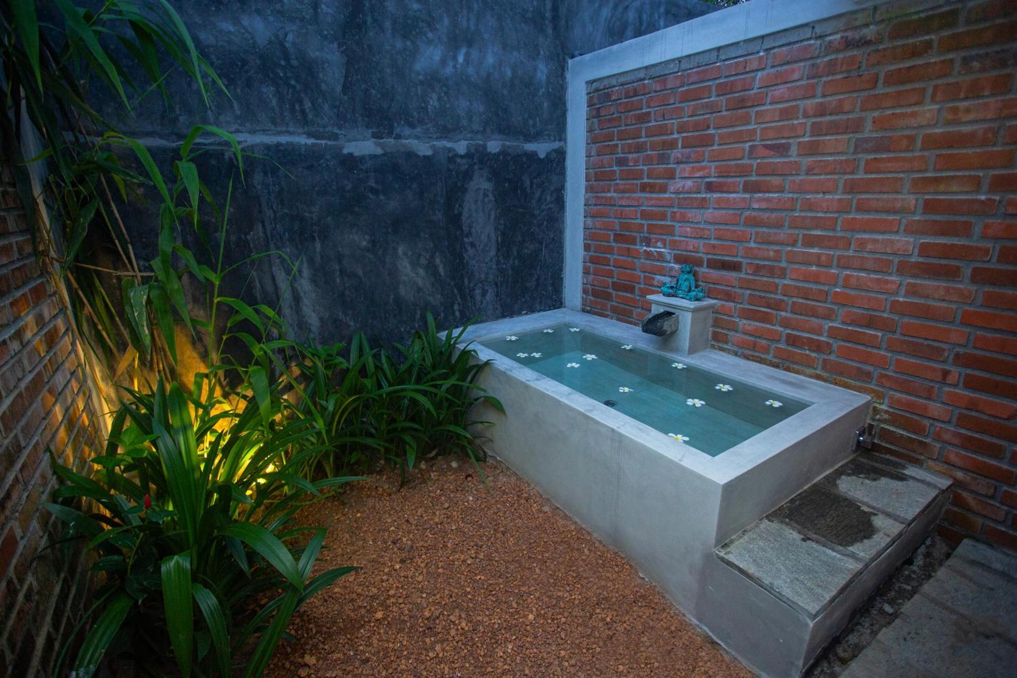 Dhyana Villa アンバランゴダ エクステリア 写真
