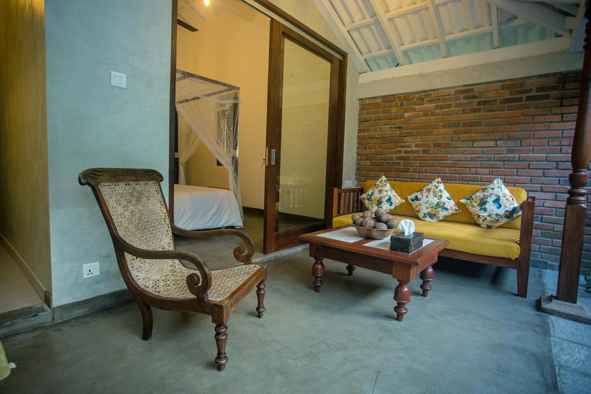 Dhyana Villa アンバランゴダ エクステリア 写真